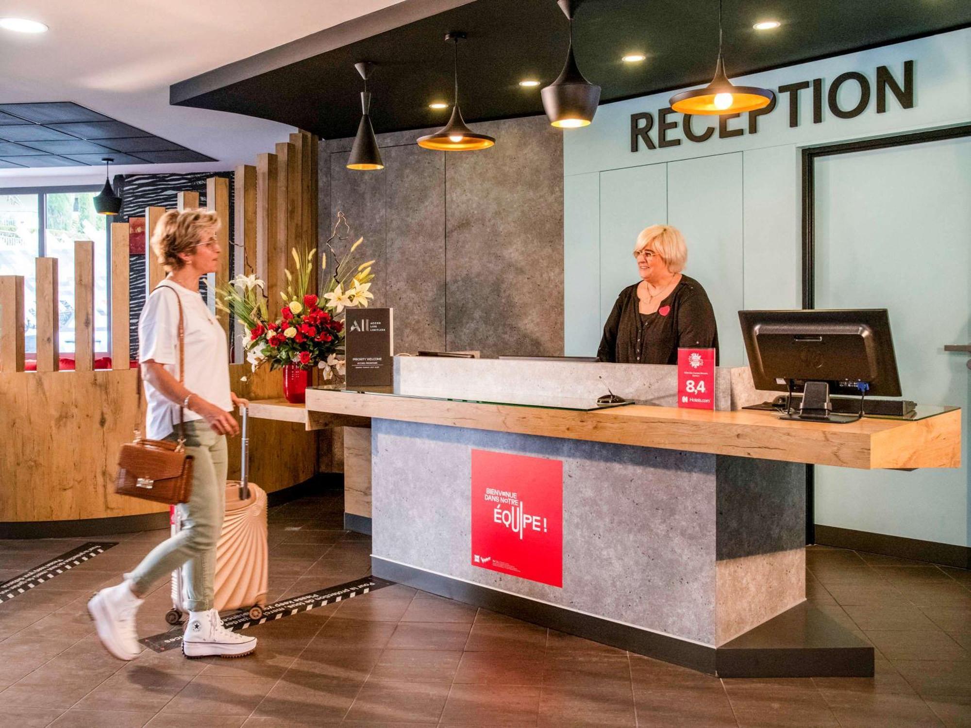 Ibis Cannes Mouans Sartoux Piscine Parking Gratuit Εξωτερικό φωτογραφία